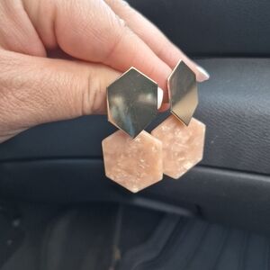 Kohl's Gold and Peach Hexagon Earrings